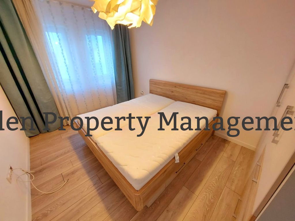 Apartament 3 camere Strada Sesul de Sus 4