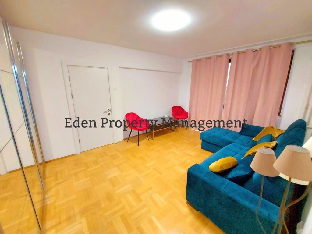 Apartament 2 camere Aleea Baisoara